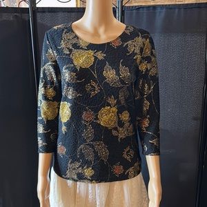 Beautiful Brittany Black sz. Small 3/4 length sleeve shirt.